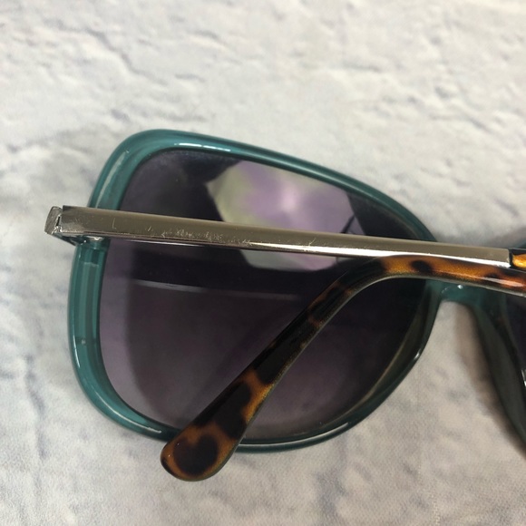 American Eagle Outfitters Sunglasses Brown tortishell style - Picture 3 of 12